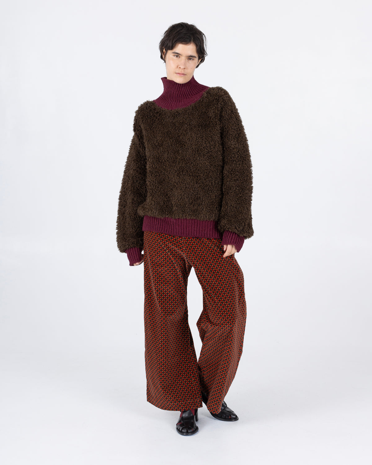 Bao Sweater, Earth
