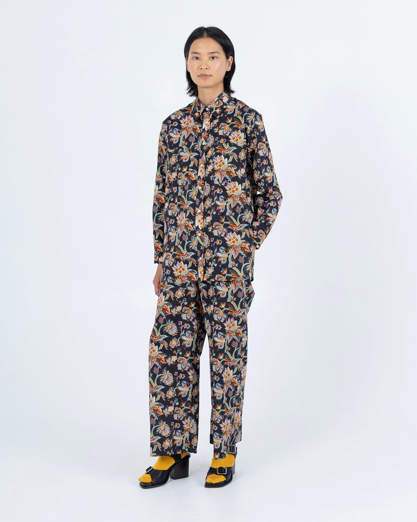 Swan Shirt, Mintz Chintz