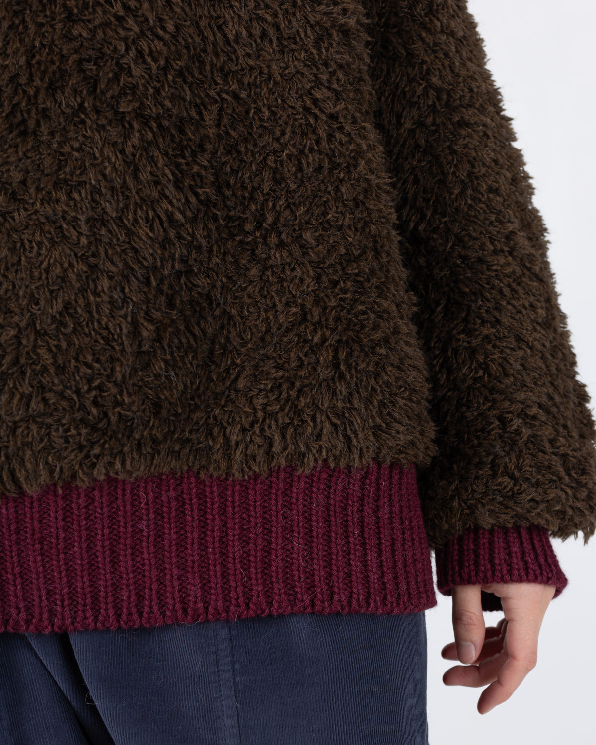 Bao Sweater, Earth