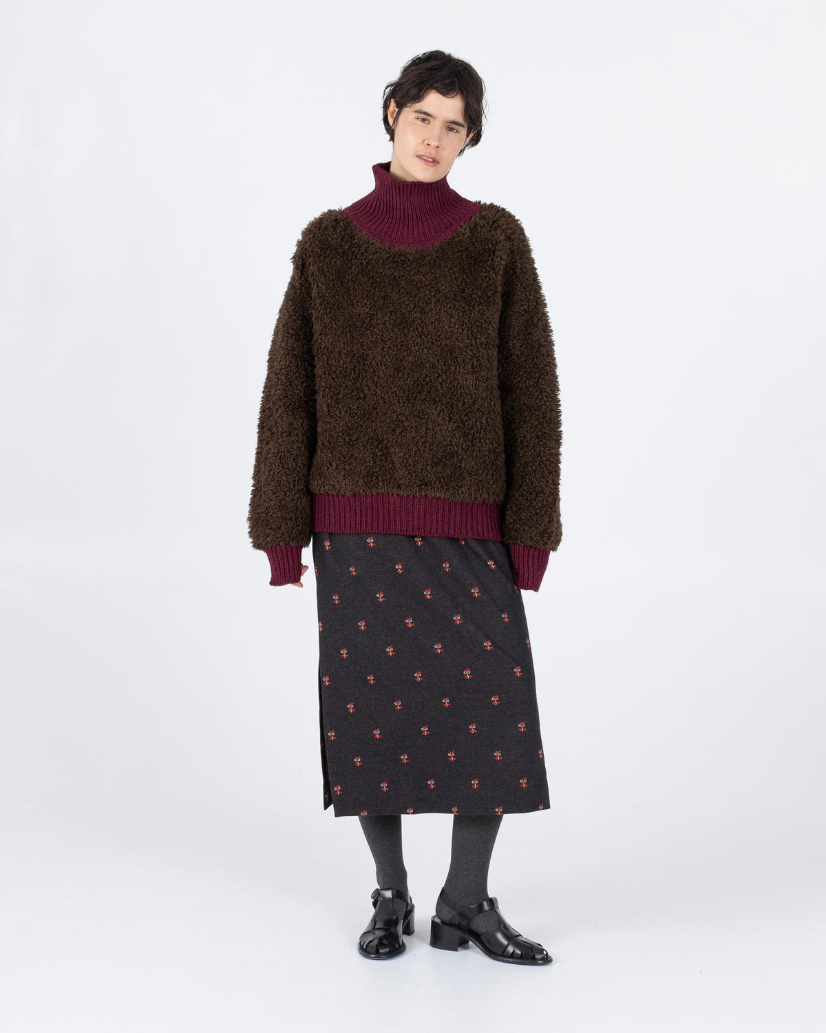 Bao Sweater, Earth