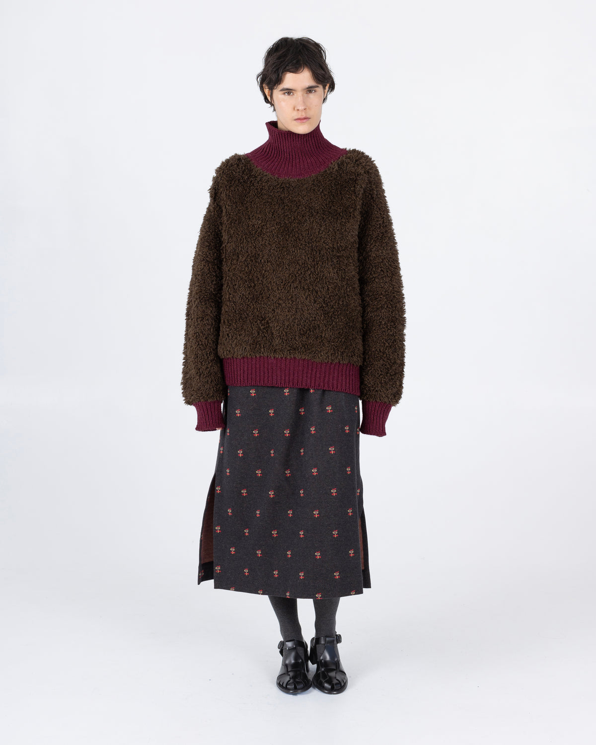 Bao Sweater, Earth