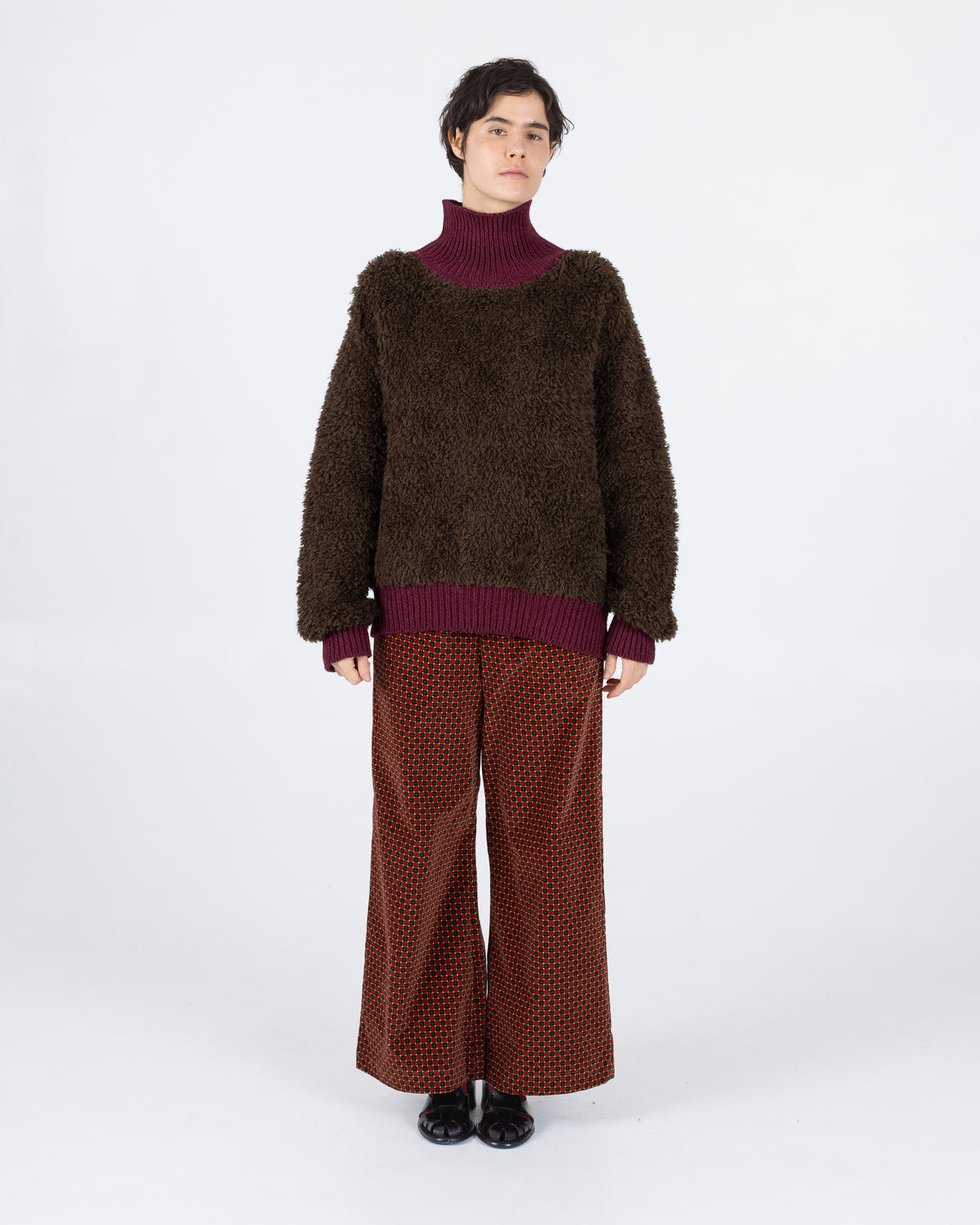 Bao Sweater, Earth