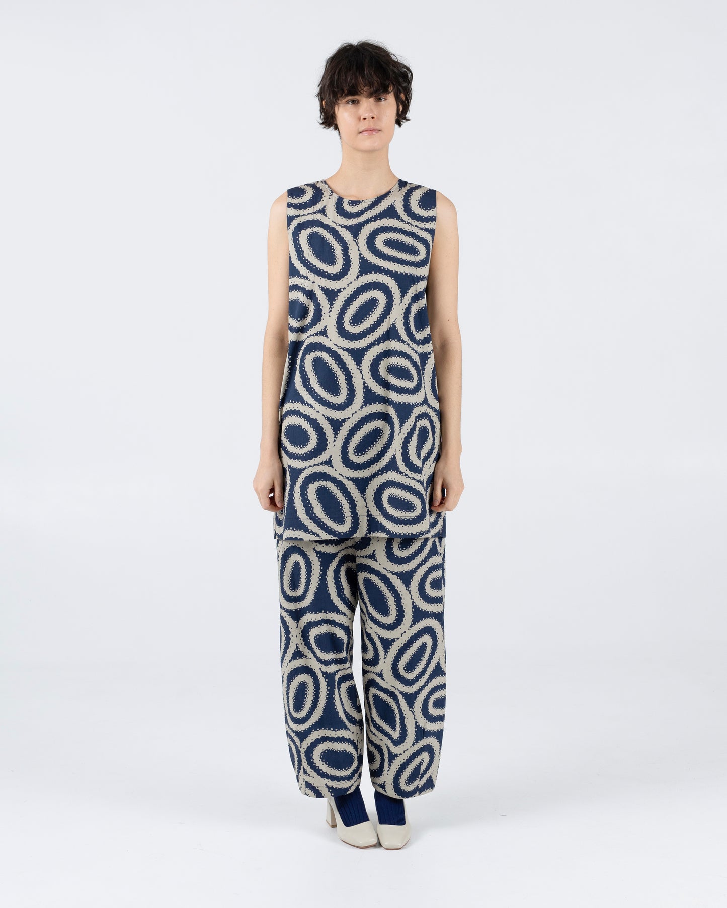 Kate Mini, Doilies Print